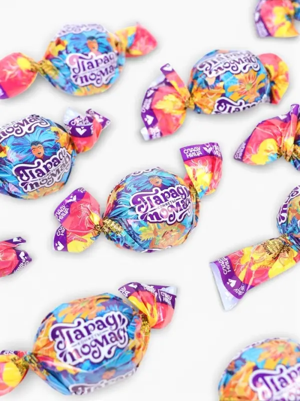 Конфеты подарочные &laquo;С 8 Марта&raquo; в коробке-купол с бантом, 200 г