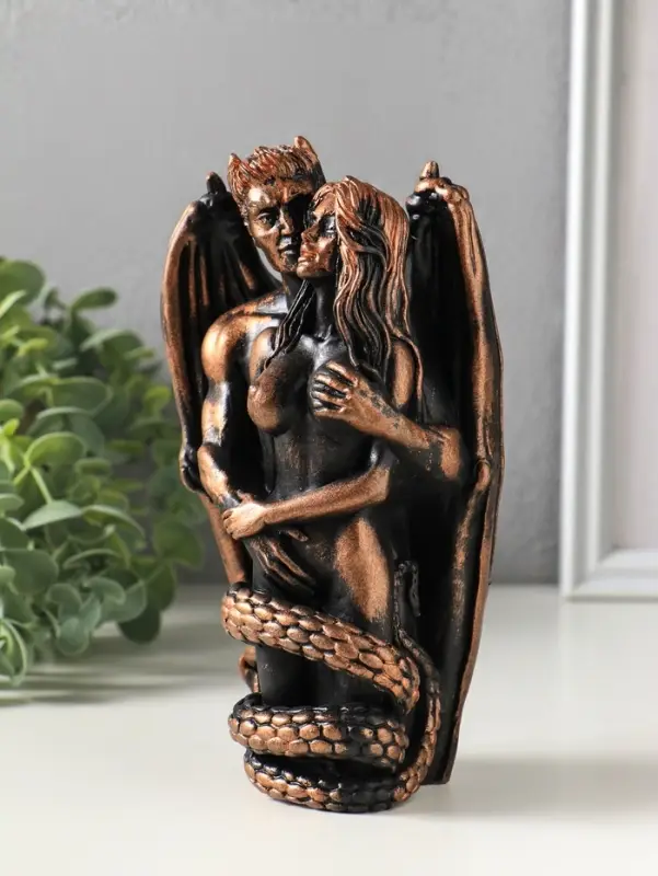 Фигурка &laquo;Искушение&raquo;, 18&times;10&times;6 см, чёрная с бронзой