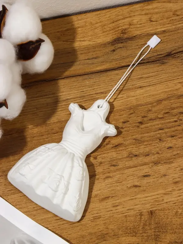 Аромакулон (аромакамень) "Платье"для локальной ароматизации воздуха арома маслами, 12х8 см, натураль