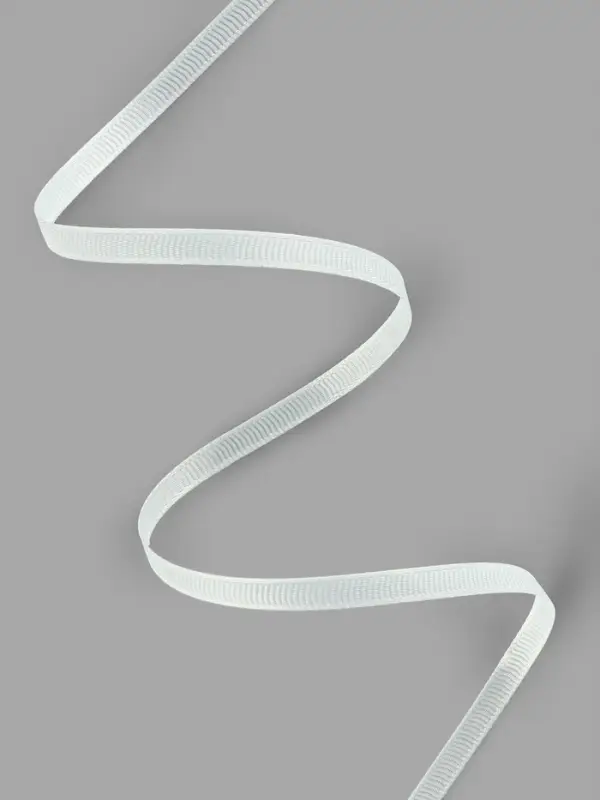 Лента репсовая, 6 мм, 23&plusmn;1 м, молочная №08