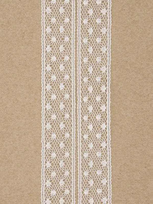 Кружево капроновое, 15 мм, 10&plusmn;1 м, белое