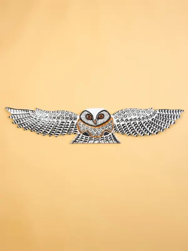 Панно &laquo;Парящая сова&raquo;, 100 см, дерево албезия