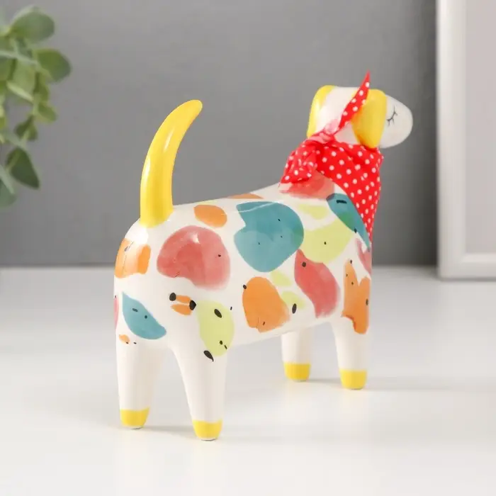 Фигурка керамика &laquo;Пёсик с косынкой&raquo;, разноцветные пятна, 16.7&times;5&times;11.8 см