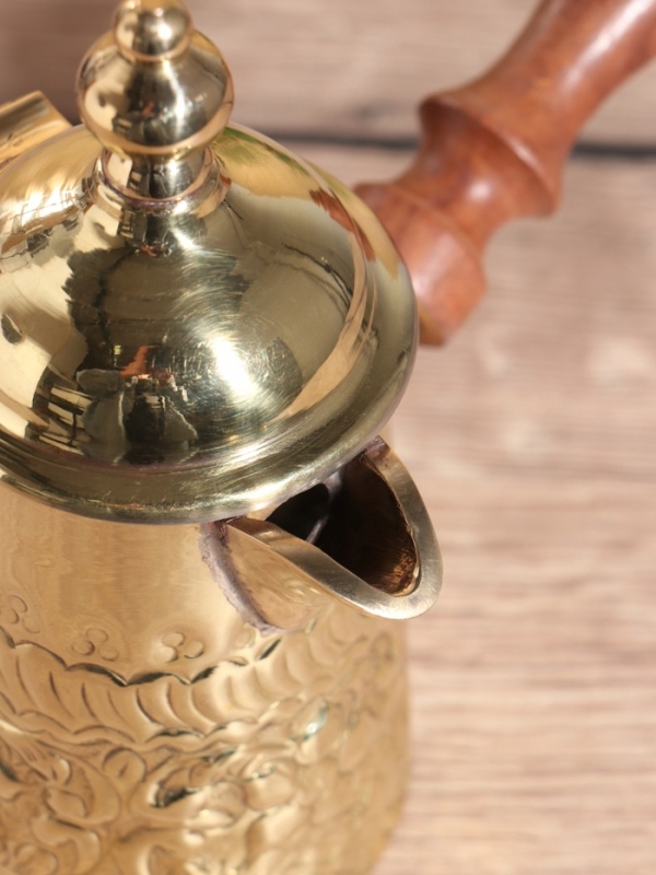 Турка "Золотые волны" латунь, с крышкой и деревянной ручкой 250 мл