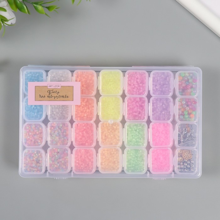 Бисер стекло 12/0 в шкатулке  Бисер стекло 12/0 в шкатулке "Светящийся в темноте" стеклярус и бусины 17,5х10х2 см