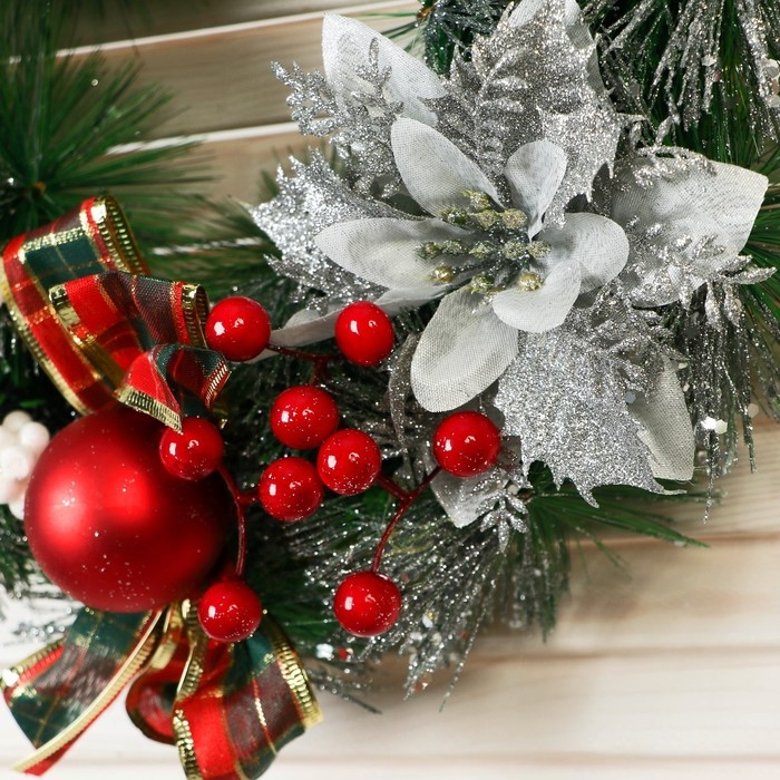 Венок новогодний d- 26 см  Венок новогодний d- 26 см "Уютная сказка" цветы бантики в клетку