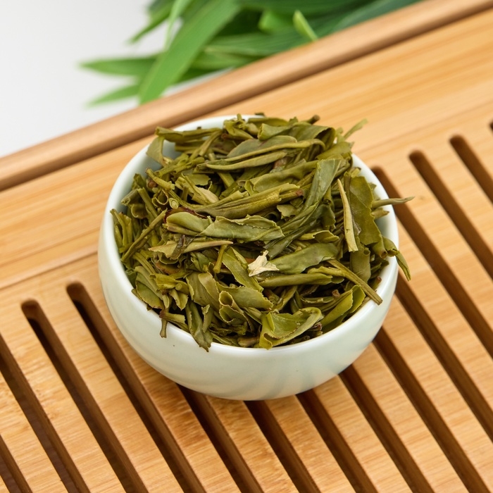 Китайский белый чай  Китайский белый чай "Редкий (Чжэнь Си Бай Ча)", 100 г, 2023 г