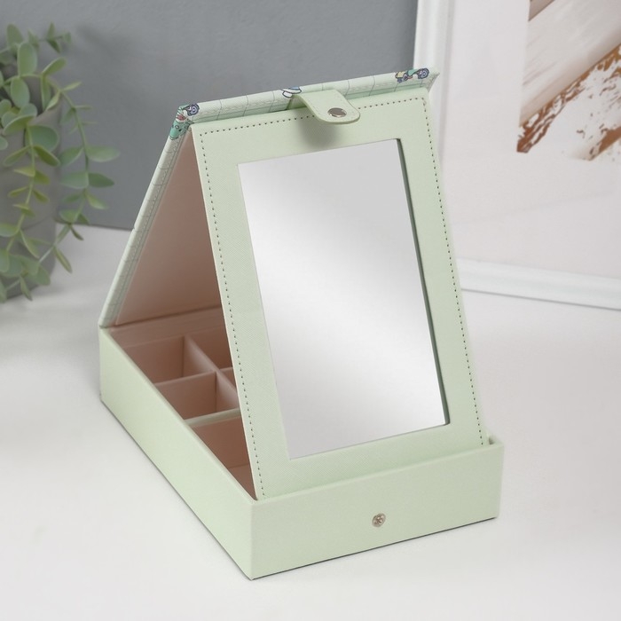 Шкатулка кожзам для украшений с зеркалом  Шкатулка кожзам для украшений с зеркалом "Динозаврики" зелёная 15х21,5х5,5 см