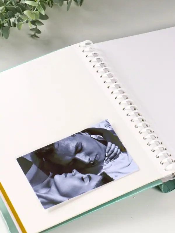 Фотоальбом 20 магнитных листов 23X28см, Фотоальбом 20 магнитных листов 23X28см, "Розы в кружке", пер-т внутр.спираль