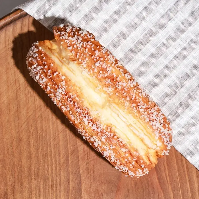 Муляж &laquo;Воздушная булочка&raquo;, 14&times;5&times;5 см