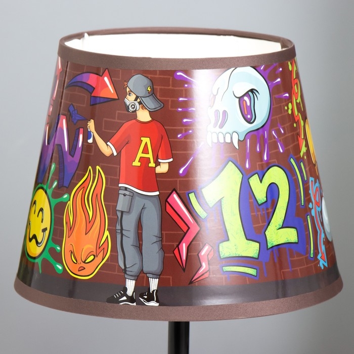 Настольная лампа Настольная лампа "Граффити" Е14 15Вт 20х20х27 см RISALUX