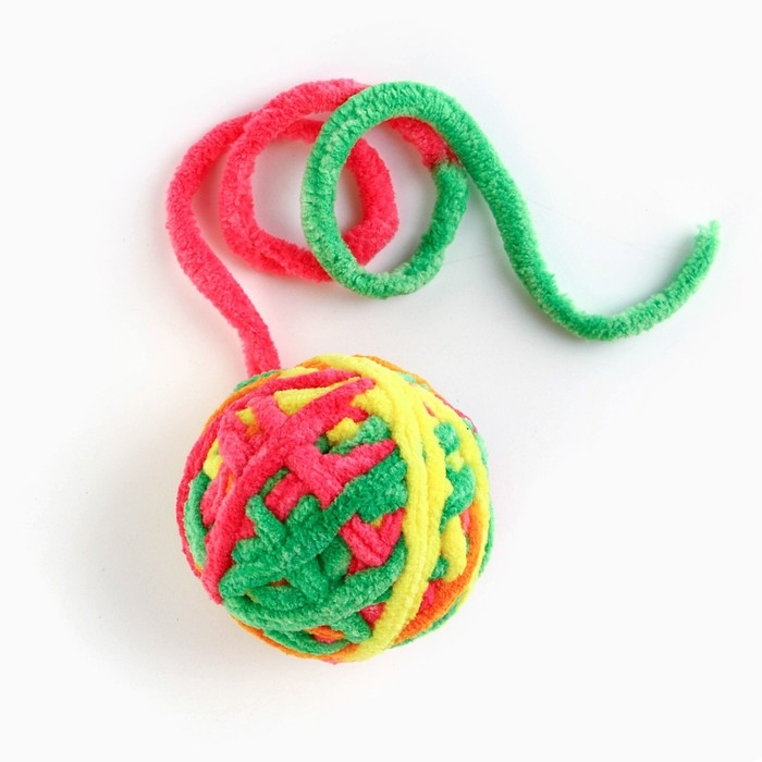 Игрушка для кошек. Набор игрушек мататаби и клубок, красный цвет Игрушка для кошек. Набор игрушек мататаби и клубок, красный цвет