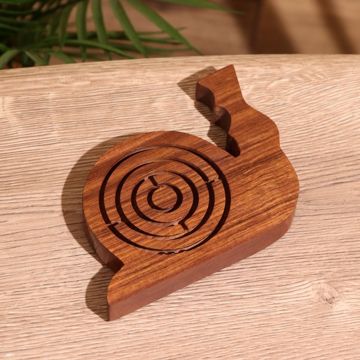 Головоломка-лабиринт  Головоломка-лабиринт "Улитка" 14х11 см, дерево шишам