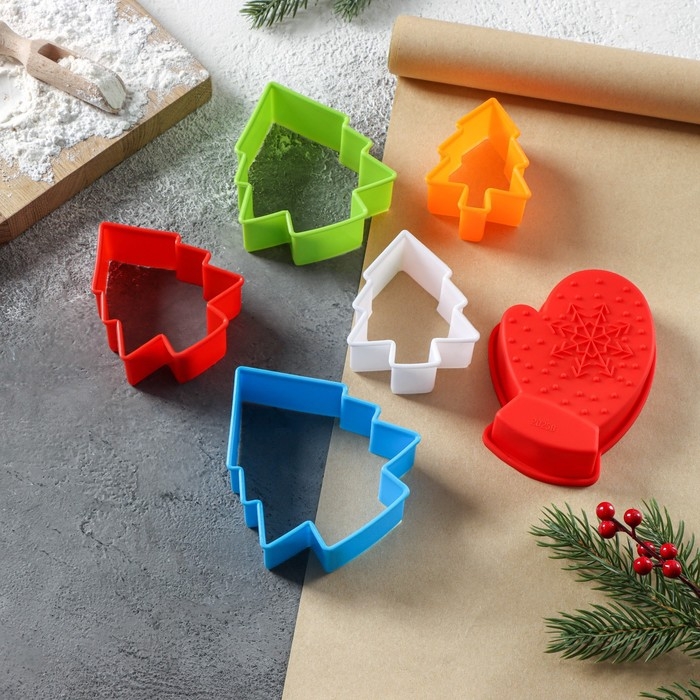 Набор для выпечки новогодний Доляна «Новогодняя», 6 предметов: форма для выпечки, набор форм для вырезания печенья 5 шт Набор для выпечки новогодний Доляна «Новогодняя», 6 предметов: форма для выпечки, набор форм для вырезания печенья 5 шт