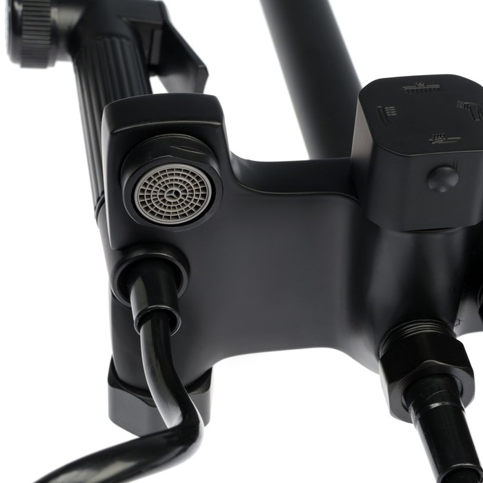 Душевая система ZEIN Z3863, смеситель, верхняя, ручная и гигиеническая лейка, полка, черная   993217 Душевая система ZEIN Z3863, смеситель, верхняя, ручная и гигиеническая лейка, полка, черная   993217