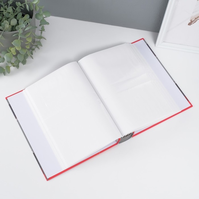 Фотоальбом на 200 фото 10х15 см Фотоальбом на 200 фото 10х15 см "Мотоцикл" в коробке МИКС 5,6х20,5х26,2 см