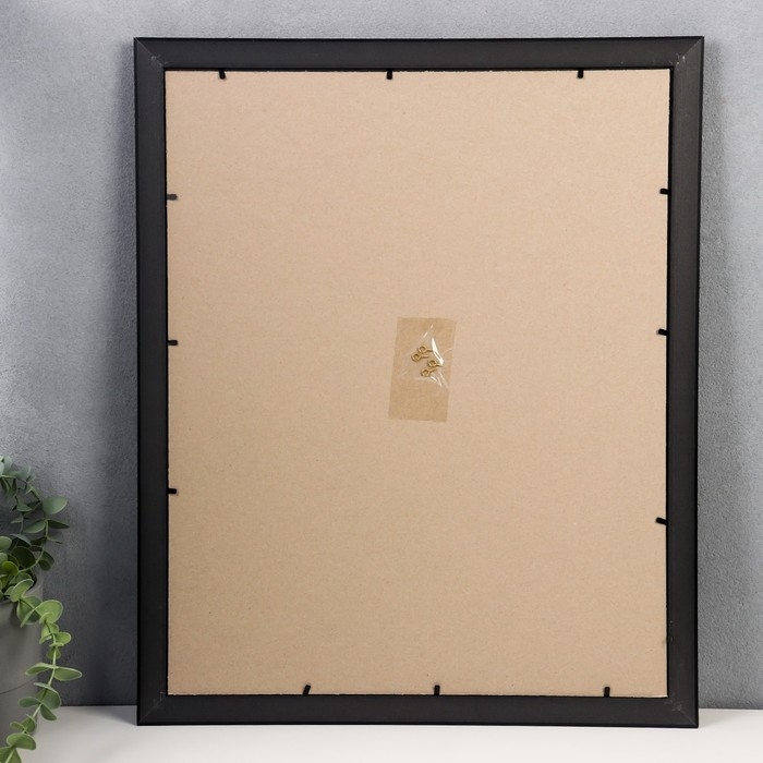 Фоторамка пластик 40х50 см 790 серебро Фоторамка пластик 40х50 см 790 серебро