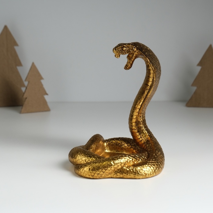 Сувенир полистоун подставка Сувенир полистоун подставка "Королевская кобра" золото 13х11,7х14,3 см