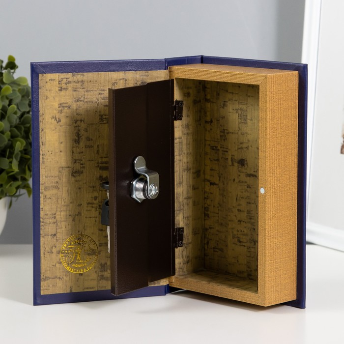 Сейф-книга дерево кожзам Сейф-книга дерево кожзам "М.Ю. Лермонтов. Герой нашего времени" тиснение 21х13х5 см