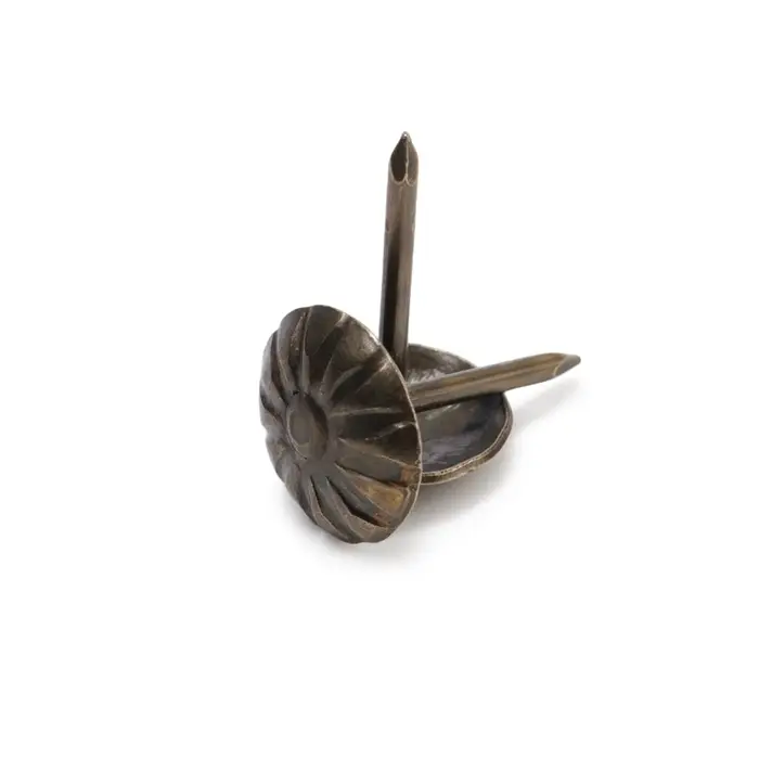 Гвозди ТУНДРА, декоративные, обивочные, фактурные, 11×16 мм, бронза, фасовка 50 шт. Гвозди ТУНДРА, декоративные, обивочные, фактурные, 11×16 мм, бронза, фасовка 50 шт.