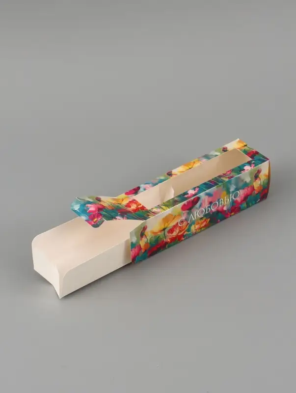 Коробка подарочная с окном &laquo;С любовью. Цветы&raquo;, 18&times;5.5&times;5.5 см, самосборная