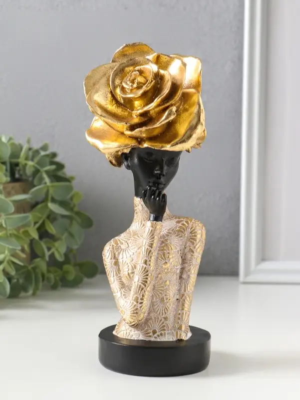 Бюст полистоун "Девушка с золотой розой, в наряде с узорами" чёрный 9х7,5х19,5 см