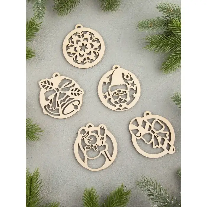 Набор украшений на ёлку в коробке 15 шт Набор украшений на ёлку в коробке 15 шт "Елочные шарики"