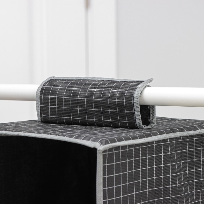 Органайзер подвесной Доляна «Кло», 4 отделения, 30×30×80 см, цвет чёрный Органайзер подвесной Доляна «Кло», 4 отделения, 30×30×80 см, цвет чёрный