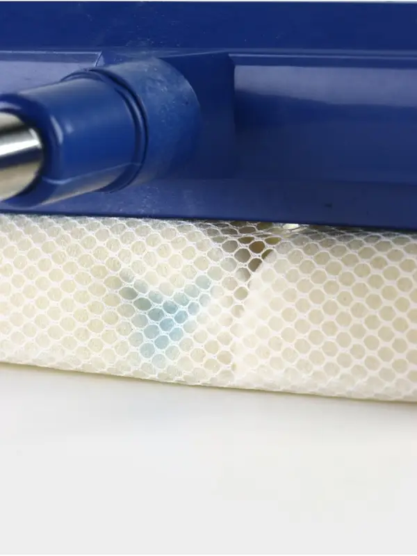 УЦЕНКА Окномойка с поролоновой насадкой, стальная телескопическая ручка, сгон силикон