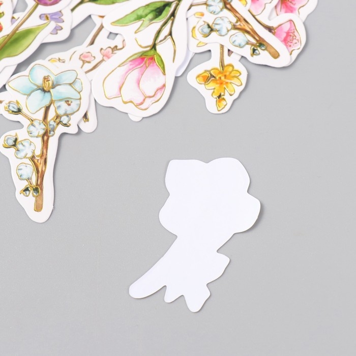 Наклейки для творчества "Весеннее цветение" тиснение золото набор 48 шт 9х7х0,8 см