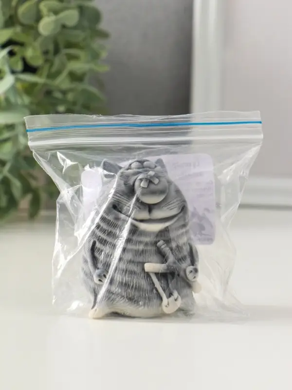 Сувенир Сувенир "Кот хулиган с рогаткой" 7 см