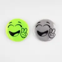 Светоотражающий значок &laquo;Всем мир&raquo;, d=5.8 см, жёлтый