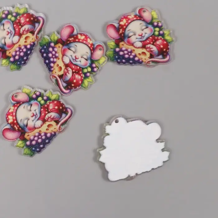 Декор для творчества акрил Декор для творчества акрил "Мышонок в пижамке сладко спит на сыре" 3х3х0,2 см