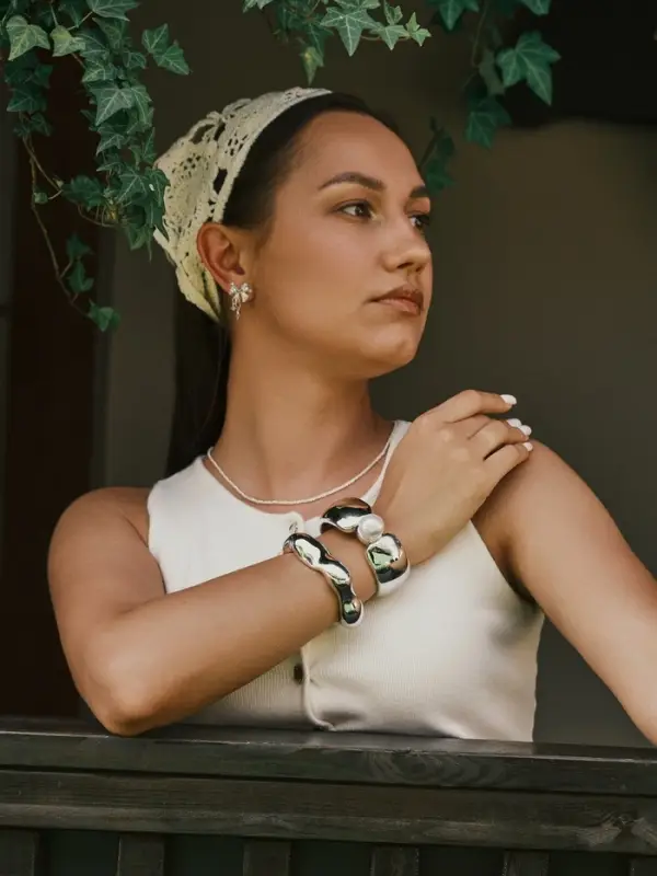 Браслет манжета «Жемчуг», цвет белый в серебре