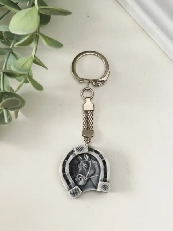 Брелок "Подкова с головой лошади" 3 см