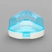 Ванночка для грызунов, 14&times;10.4 см, угловая, с лопаткой, пластик, голубая