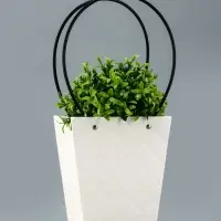 Сумка для цветов белая влагостойкая, 17&times;17 - 11.5&times;11.5 - 20 см