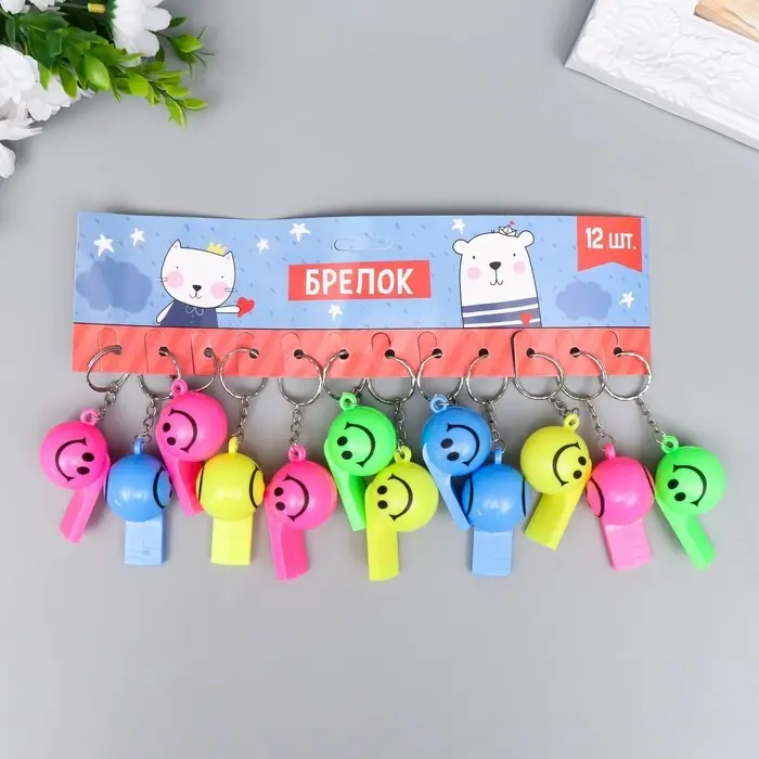 Свисток пластик на кольце Свисток пластик на кольце "Смайл", МИКС