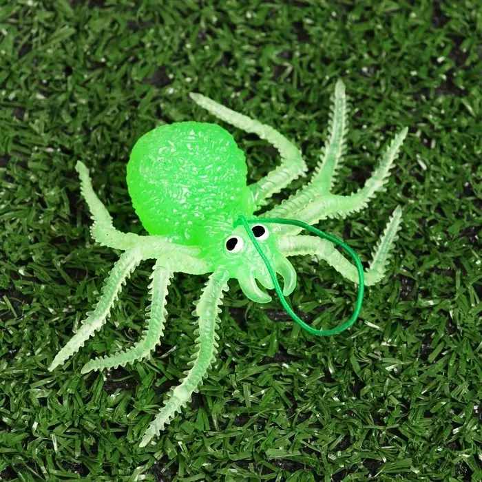 Светящаяся декоративная подвеска  Светящаяся декоративная подвеска "Паук", 6 × 2.5 см