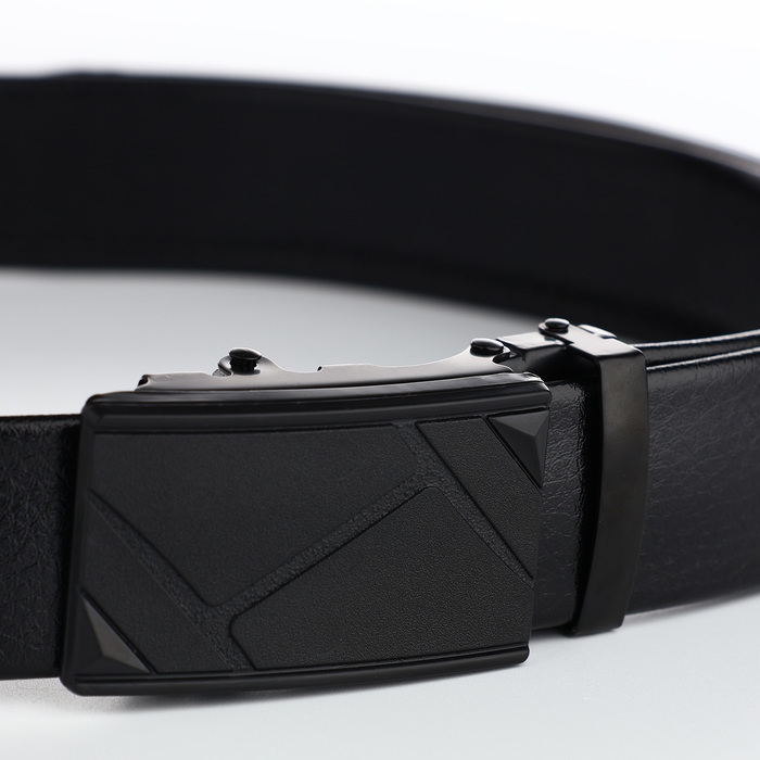 Ремень мужской, ширина 3,5 см, пряжка автомат, цвет чёрный Ремень мужской, ширина 3,5 см, пряжка автомат, цвет чёрный