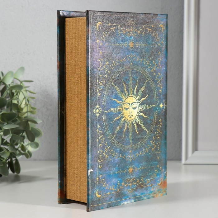 Сейф-книга дерево, кожзам  Сейф-книга дерево, кожзам "Солнце" объёмное тиснение 21х13х5 см