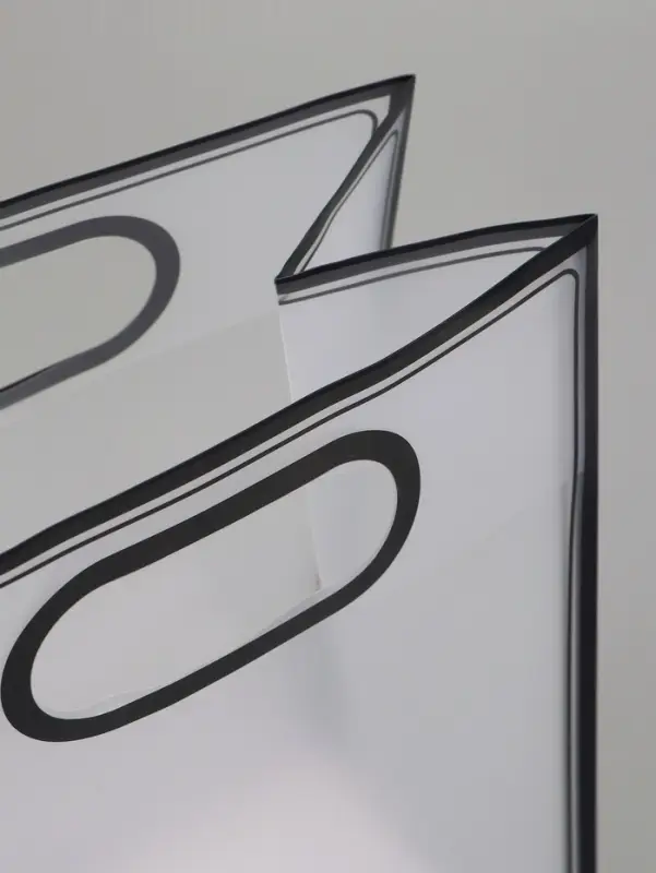 Пакет ПП с вырубной ручкой, прозрачный, 30&times;23&times;15 см, чёрный