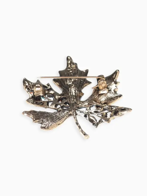 Брошь &laquo;Лист кленовый&raquo;, стеклянный, зелёная в чернёном золоте