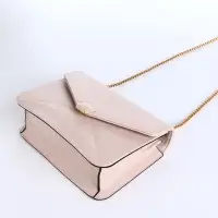 Сумка женская мессенджер на магните, 20&times;6&times;13 см, бежевая