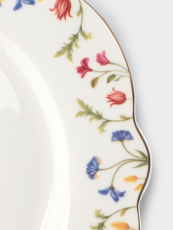 Тарелка WY Flowers song, d=26.5 см, фарфор, белая Тарелка WY Flowers song, d=26.5 см, фарфор, белая