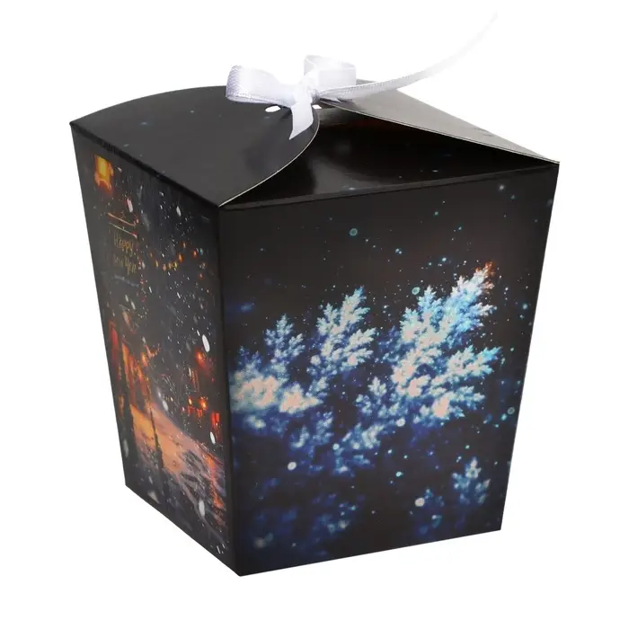 Бонбоньерка, новогодняя подарочная упаковкая «Новогодняя улица», 7.5×8×7.5 см Бонбоньерка, новогодняя подарочная упаковкая «Новогодняя улица», 7.5×8×7.5 см