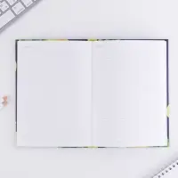 Ежедневник недатированный, А5, 80 л., в подарочной коробке, твердая обложка &laquo;Самому лучшему учителю&raquo;