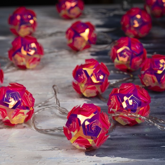 Гирлянда «Нить» 4.5 м с насадками «Цветочные шары», IP20, прозрачная нить, 15 LED, свечение белое, 220 В Гирлянда «Нить» 4.5 м с насадками «Цветочные шары», IP20, прозрачная нить, 15 LED, свечение белое, 220 В