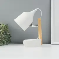 Лампа настольная RISALUX &laquo;Престиж&raquo;, 40 Вт, Е27, белая, 13&times;12&times;24 см