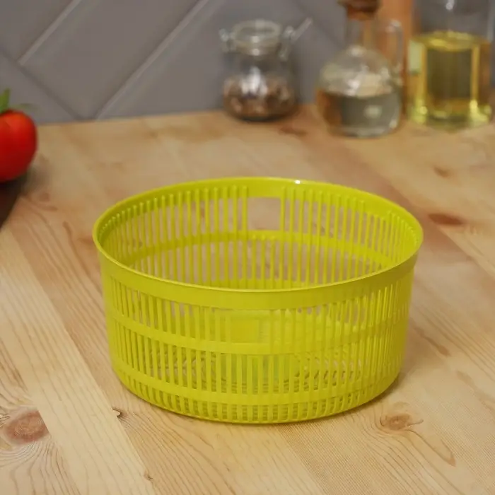 Центрифуга для сушки зелени Доляна Fresh cook, 3.7 л, пластик, белая, зелёная Центрифуга для сушки зелени Доляна Fresh cook, 3.7 л, пластик, белая, зелёная